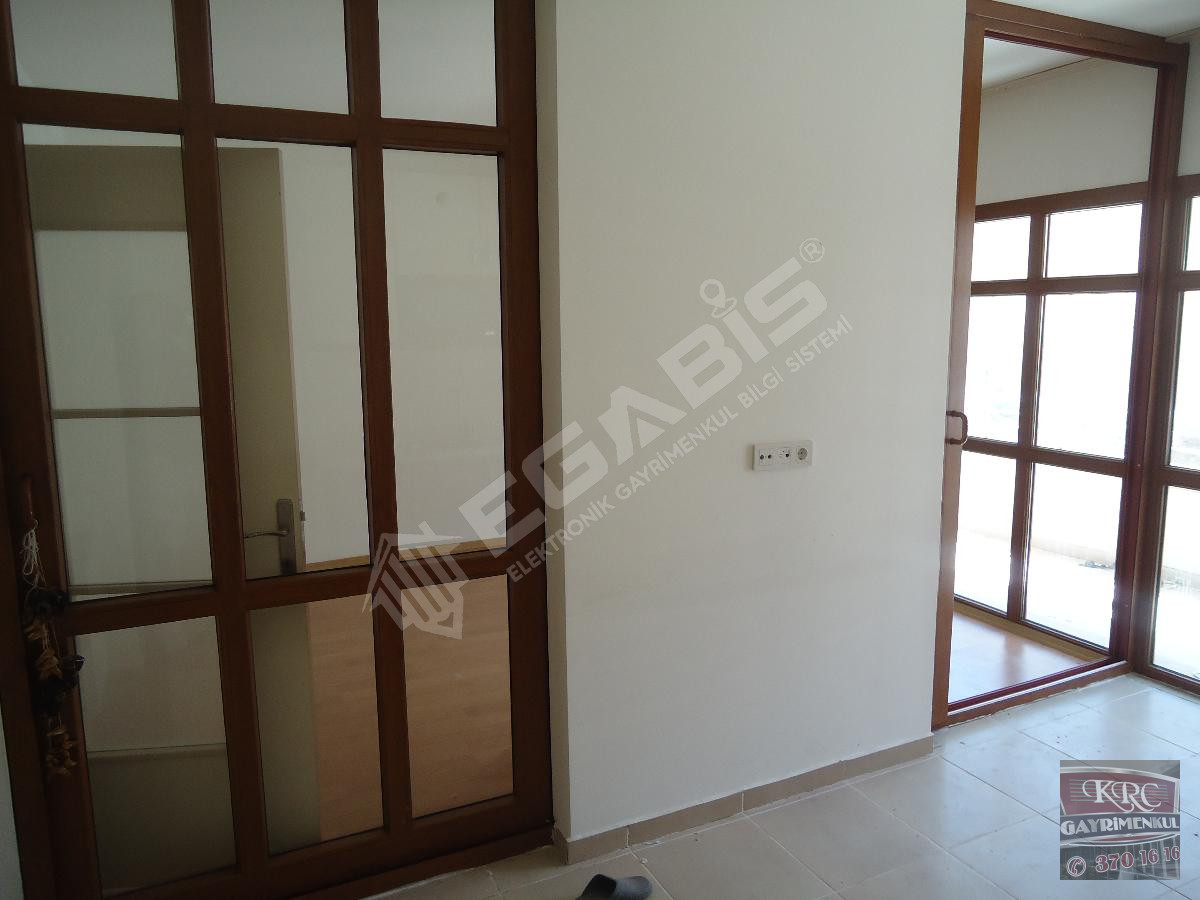 KRC'DEN TOKİ UZUN BLOKLARDA KİRALIK 4+1 DAİRE - 10