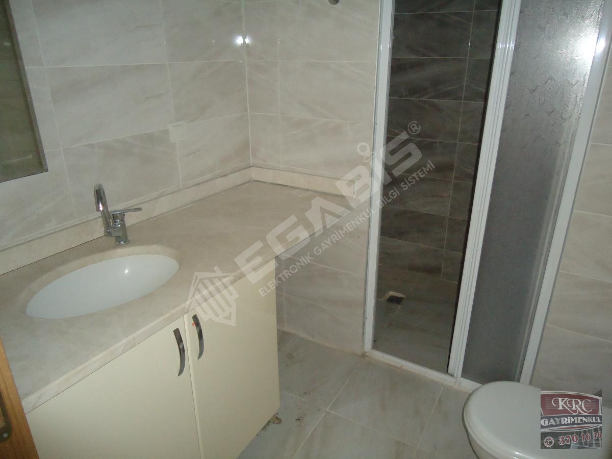 KRC'DEN TOKİ UZUN BLOKLARDA KİRALIK 4+1 DAİRE - 17