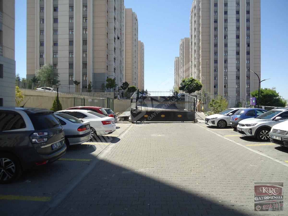 KRC'DEN TOKİ UZUN BLOKLARDA KİRALIK 4+1 DAİRE - 20