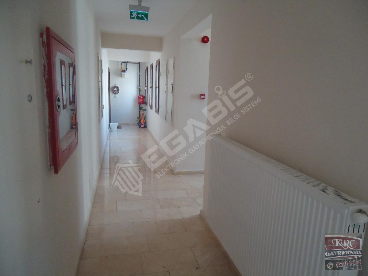 KRC'DEN MANZARALI MERKEZİ KONUMDA KATTA KİRALIK 3+1 DAİRE - 6