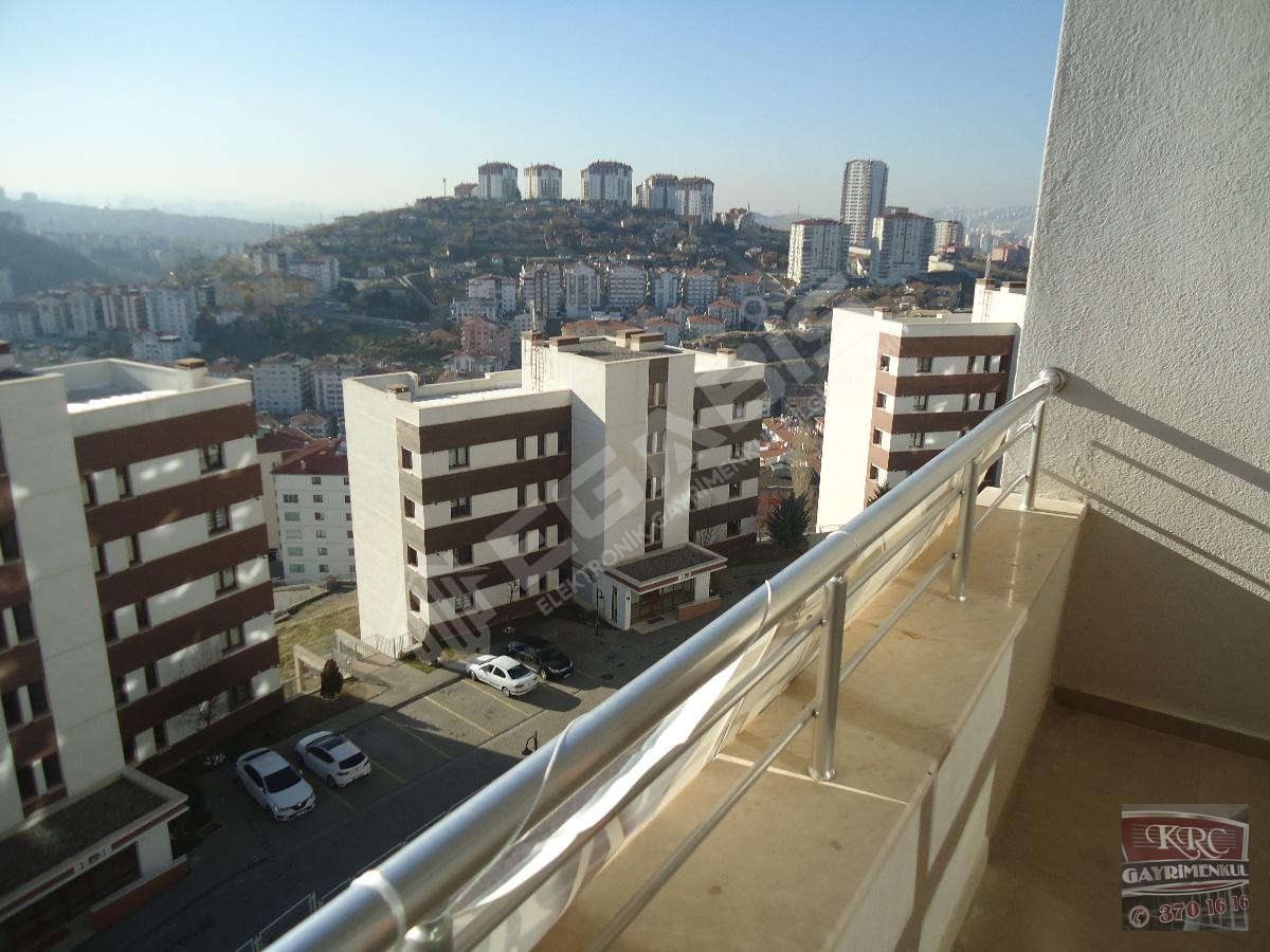 KRC'DEN MANZARALI MERKEZİ KONUMDA KATTA KİRALIK 3+1 DAİRE - 23