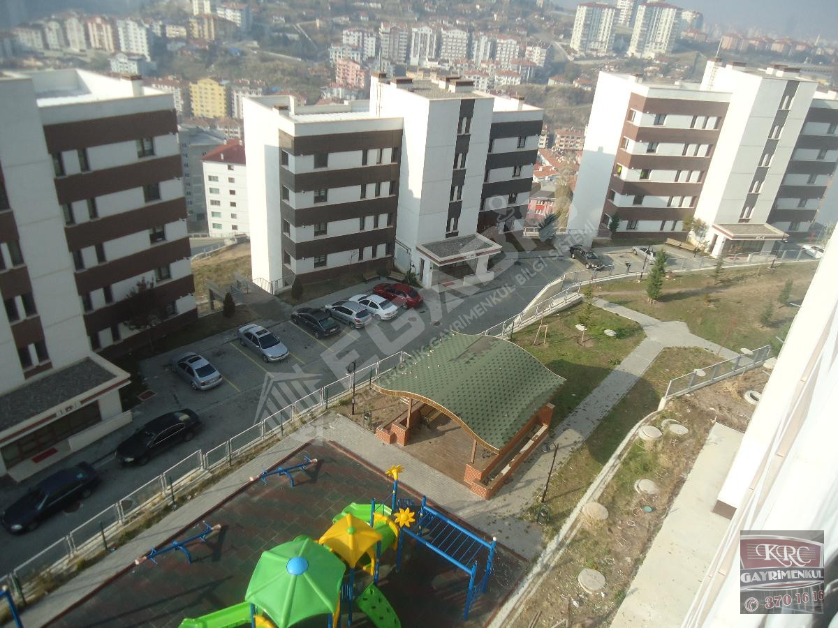 KRC'DEN MANZARALI MERKEZİ KONUMDA KATTA KİRALIK 3+1 DAİRE - 25