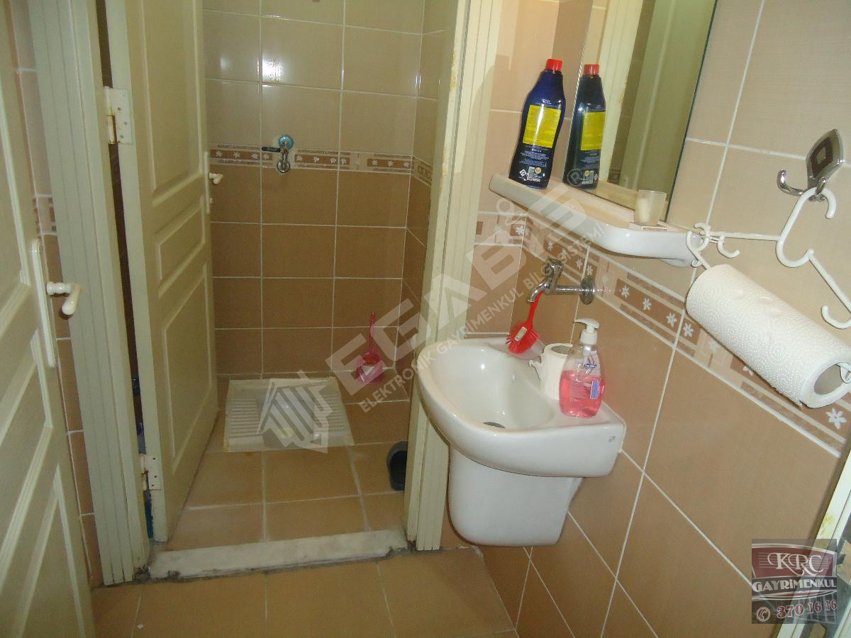 KRC'DEN HÜREL MAHALLESİNDE KİRALIK KATTA 3+1 DAİRE - 15