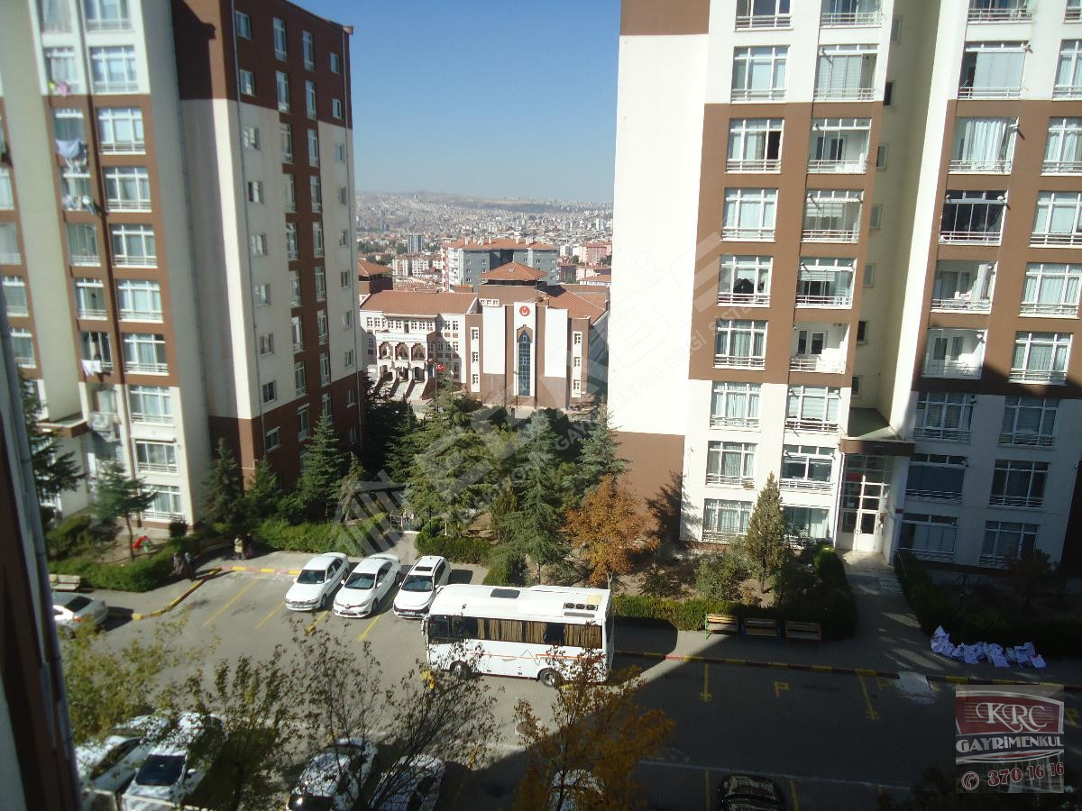 KRC'DEN HÜREL MAHALLESİNDE KİRALIK KATTA 3+1 DAİRE - 21