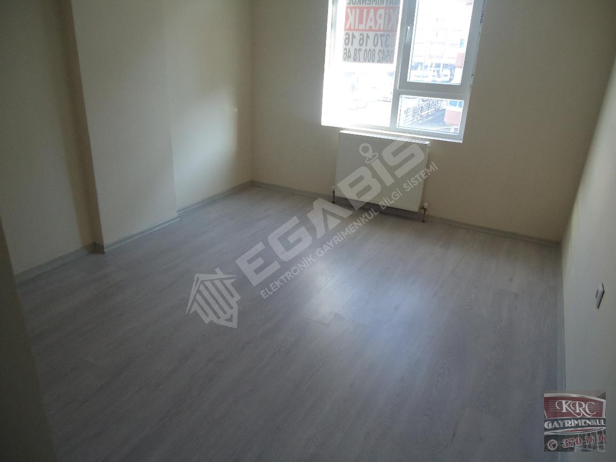 KRC'DEN ŞAHİNTEPE'DE MERKEZİ KONUMDA KİRALIK 3+1 DAİRE - 10