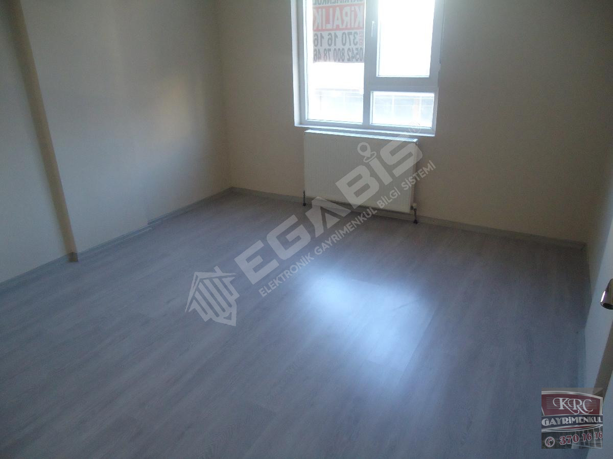 KRC'DEN ŞAHİNTEPE'DE MERKEZİ KONUMDA KİRALIK 3+1 DAİRE - 12