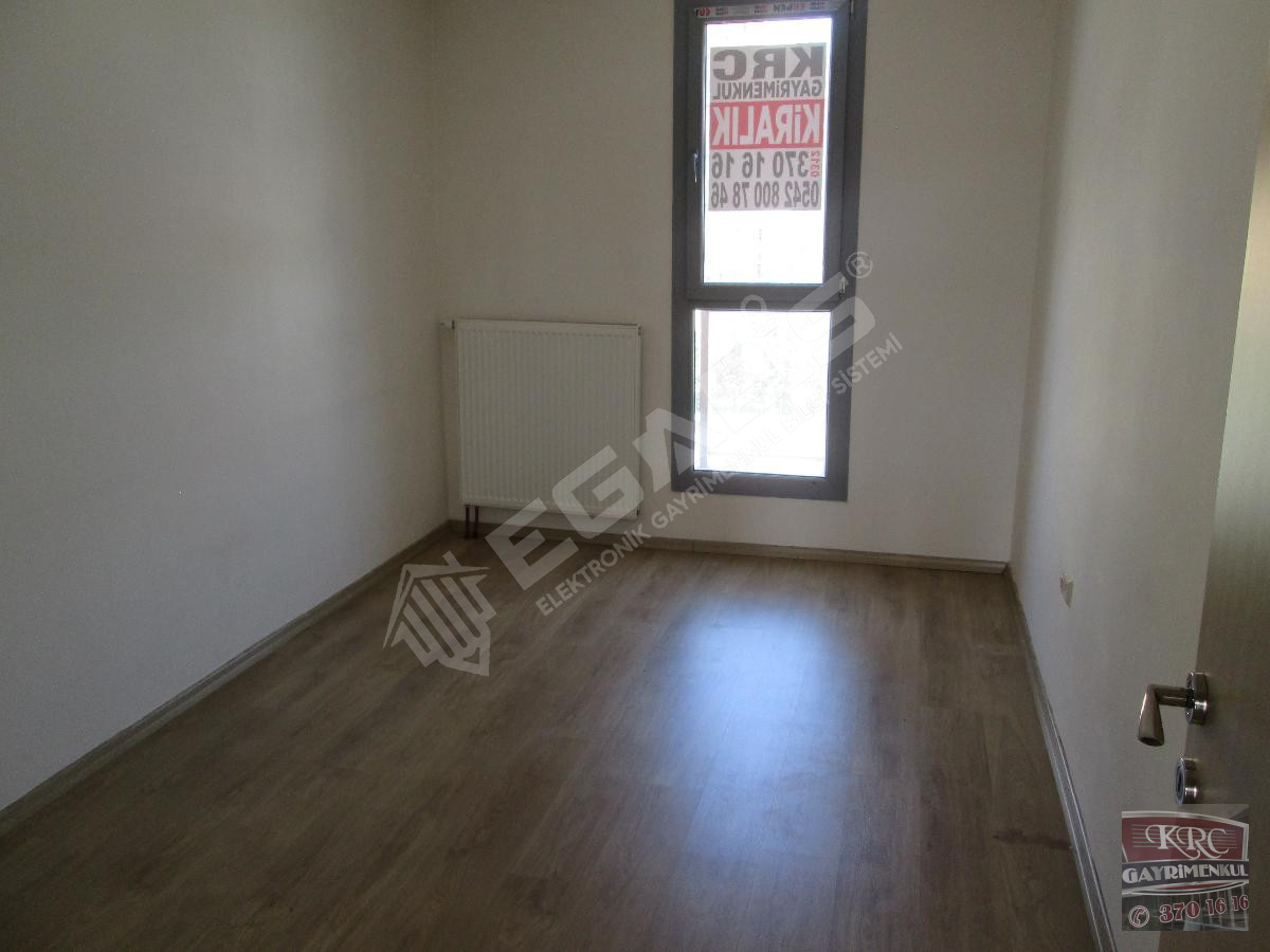 KRC'DEN KARAAĞAÇ TOKİLERDE KATTA MANZARALI KİRALIK 3+1 DAİRE - 8