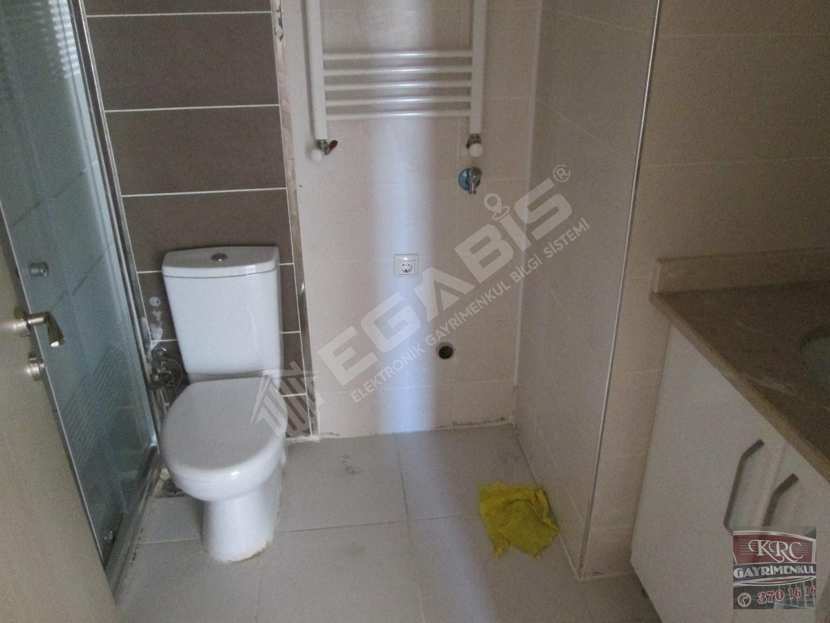 KRC'DEN KARAAĞAÇ TOKİLERDE KATTA MANZARALI KİRALIK 3+1 DAİRE - 11