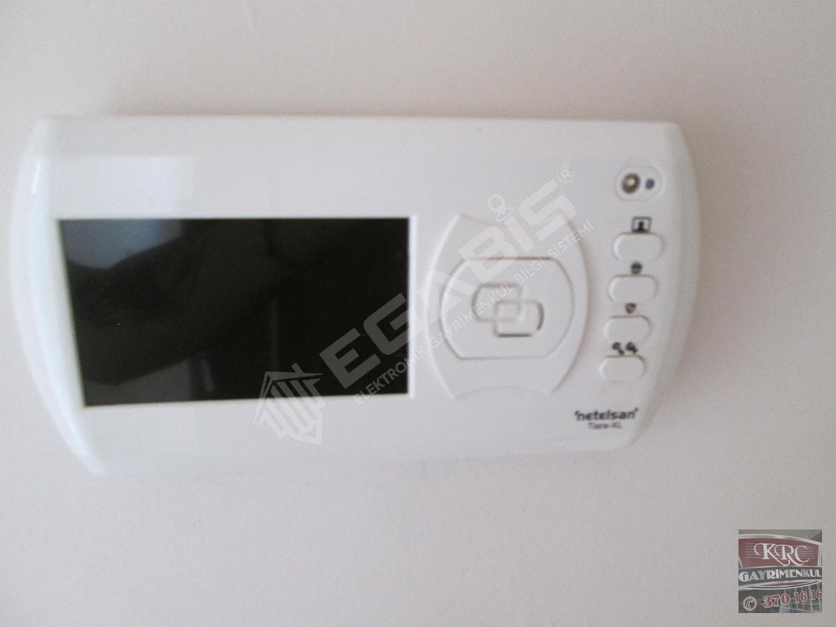 KRC'DEN KARAAĞAÇ TOKİLERDE KATTA MANZARALI KİRALIK 3+1 DAİRE - 13