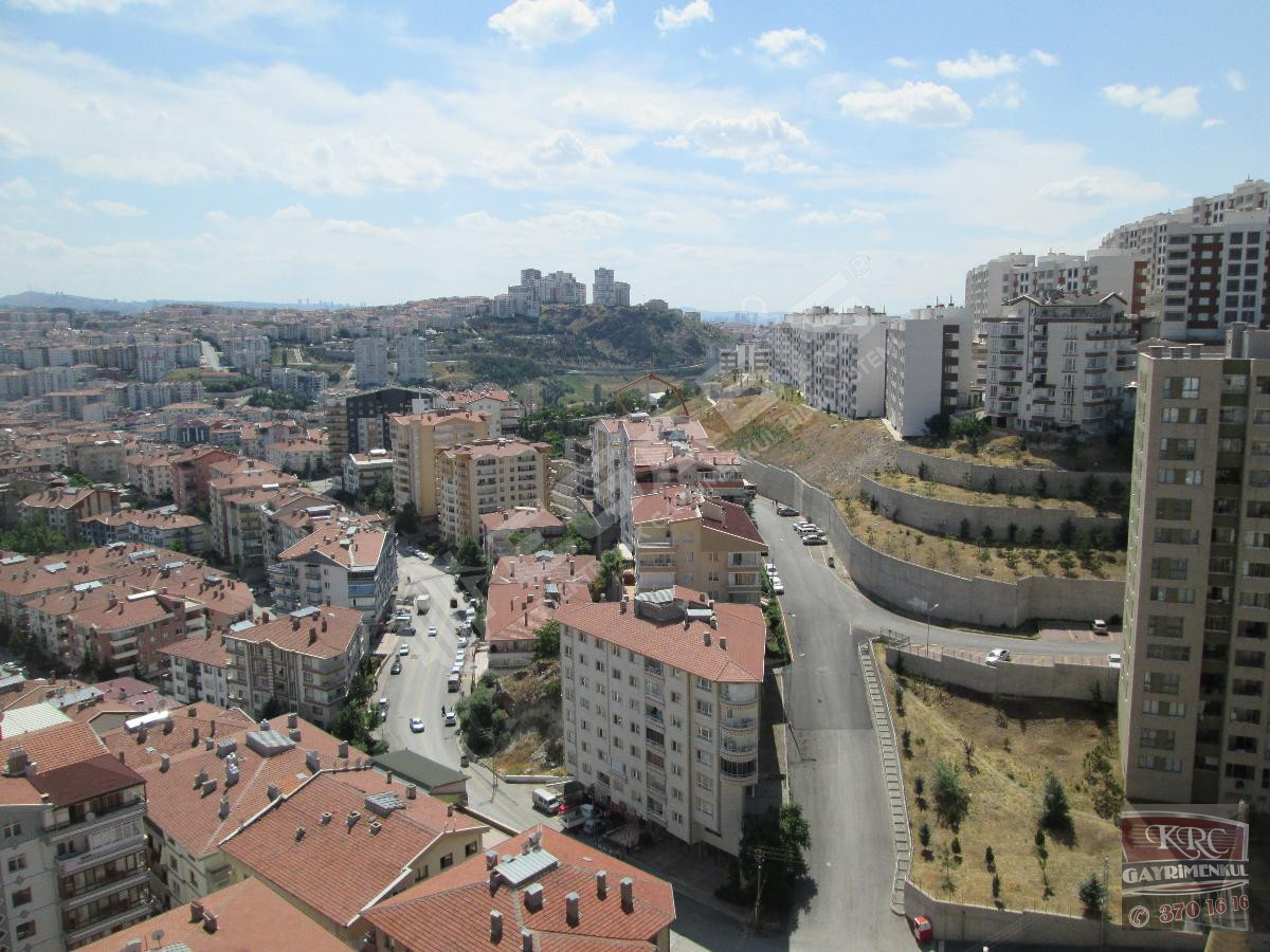 KRC'DEN KARAAĞAÇ TOKİLERDE KATTA MANZARALI KİRALIK 3+1 DAİRE - 15