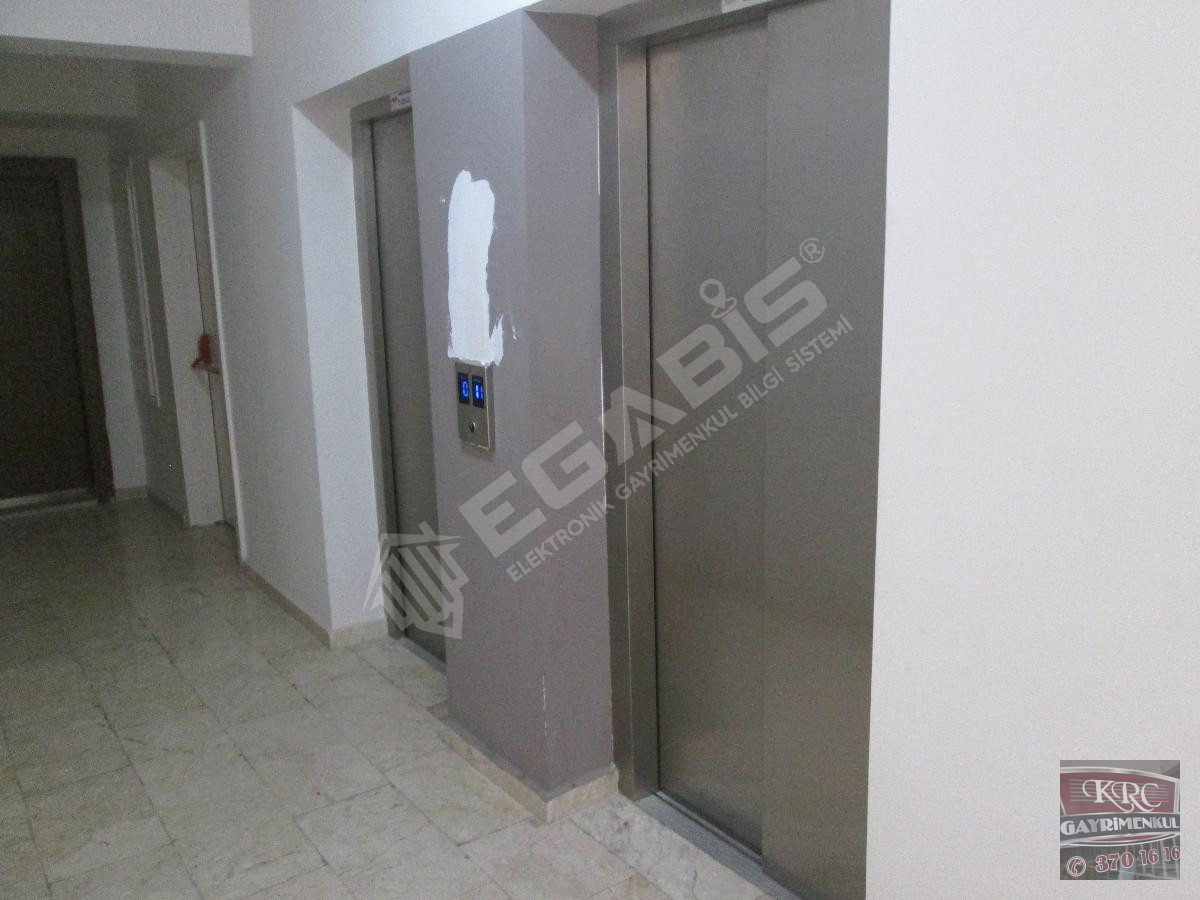 KRC'DEN KARAAĞAÇ TOKİLERDE KATTA MANZARALI KİRALIK 3+1 DAİRE - 16