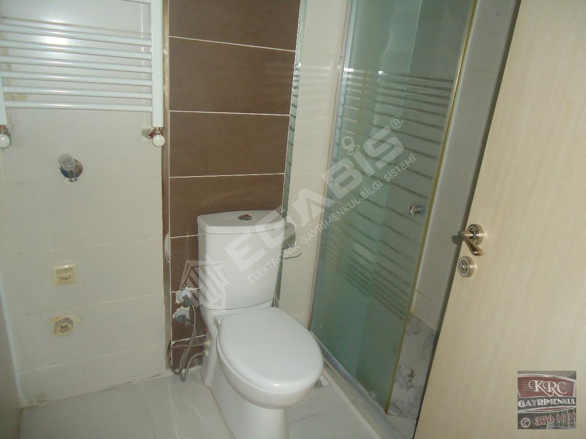 KRC'DEN MERKEZİ KONUMDA MANZARALI KİRALIK 3+1 DAİRE - 14