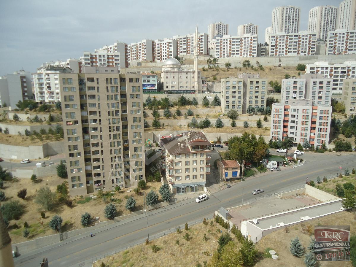 KRC'DEN MERKEZİ KONUMDA MANZARALI KİRALIK 3+1 DAİRE - 21