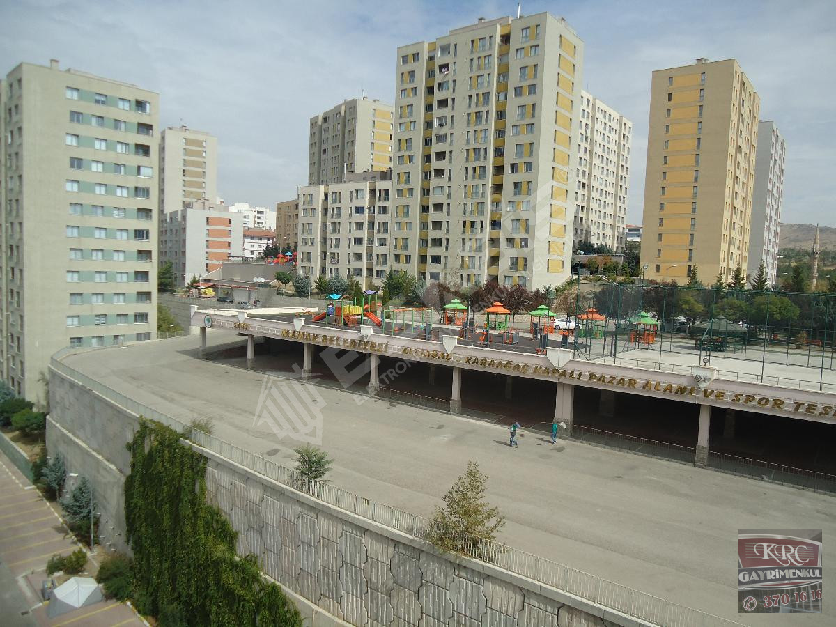 KRC'DEN MERKEZİ KONUMDA MANZARALI KİRALIK 3+1 DAİRE - 24