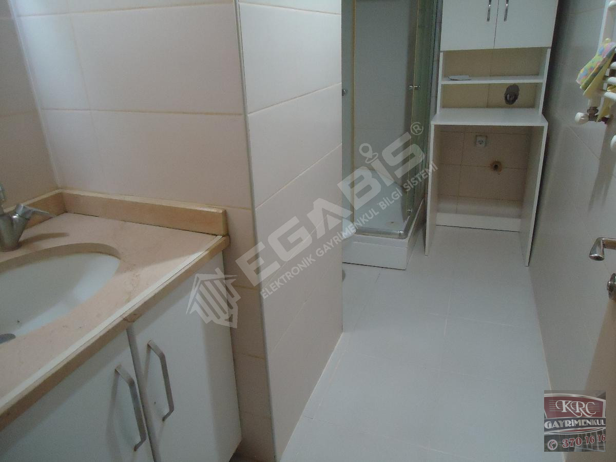 KRC'DEN MERKEZİ KONUMDA ACİLLLL SATILIK 1+1 DAİRE - 18