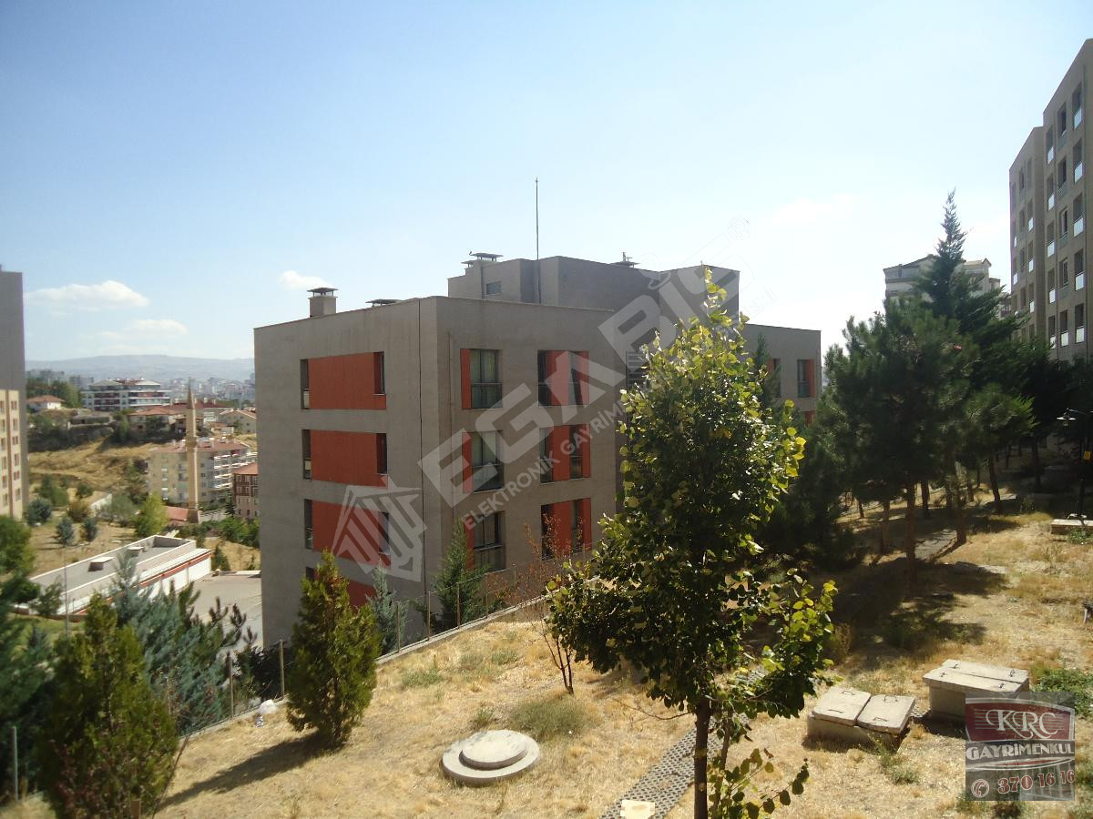 KRC'DEN MERKEZİ KONUMDA ACİLLLL SATILIK 1+1 DAİRE - 19