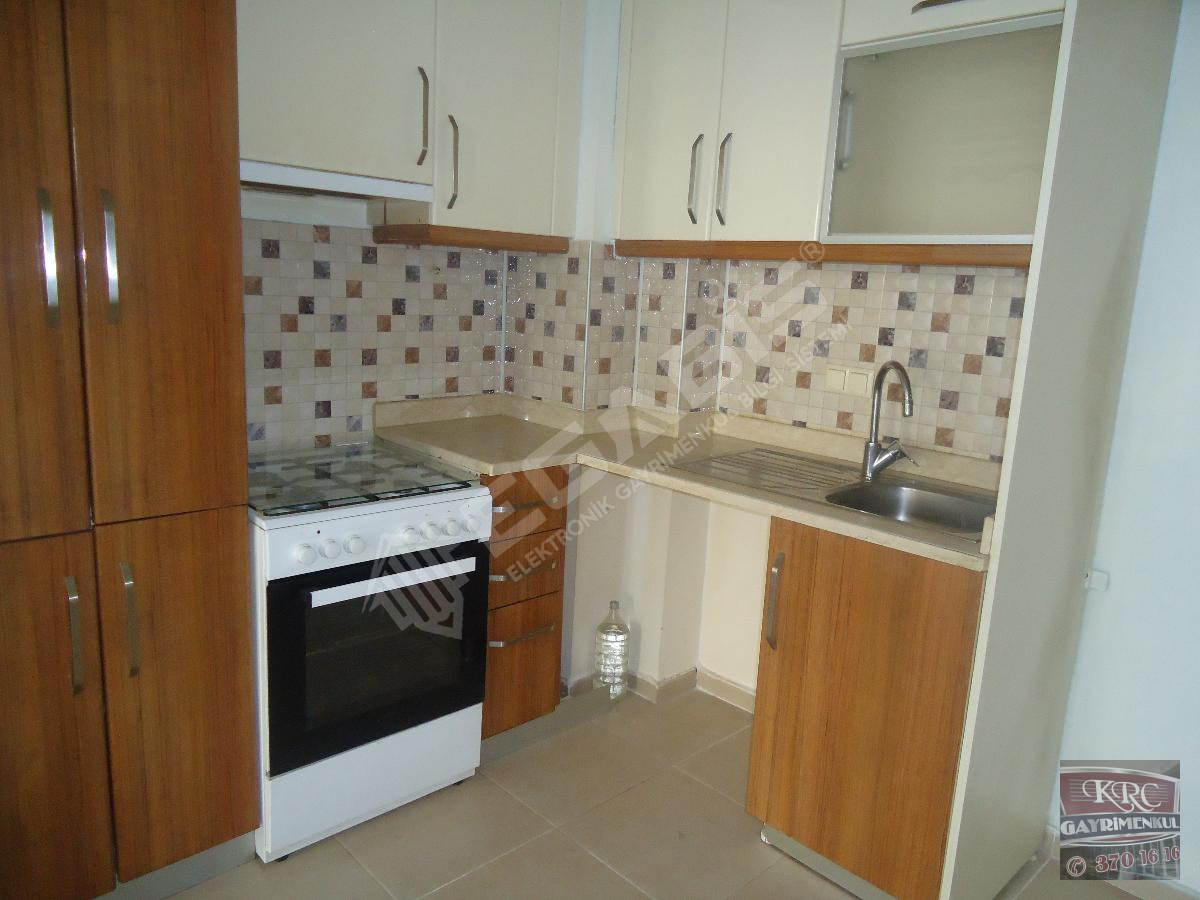 KRC'DEN MERKEZİ KONUMDA ACİLLLL SATILIK 1+1 DAİRE - 20