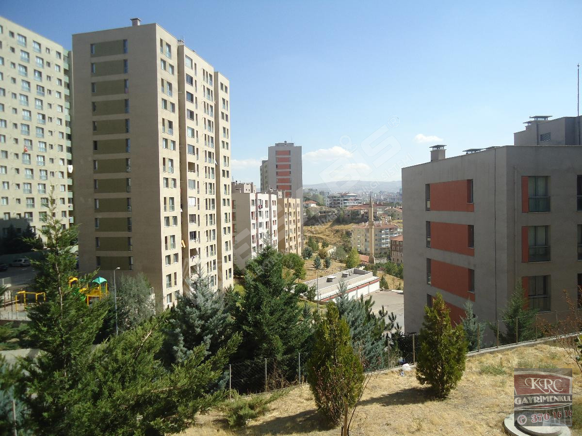 KRC'DEN MERKEZİ KONUMDA ACİLLLL SATILIK 1+1 DAİRE - 28