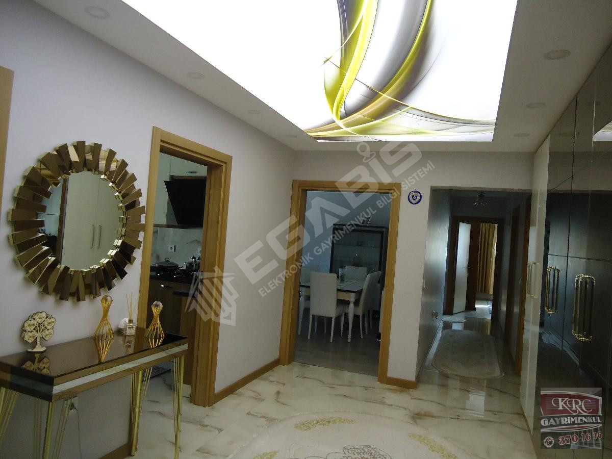 KRC'DEN MANZARALI FULL +FULL YAPILI 4+1 SATILIK DAİRE - 6