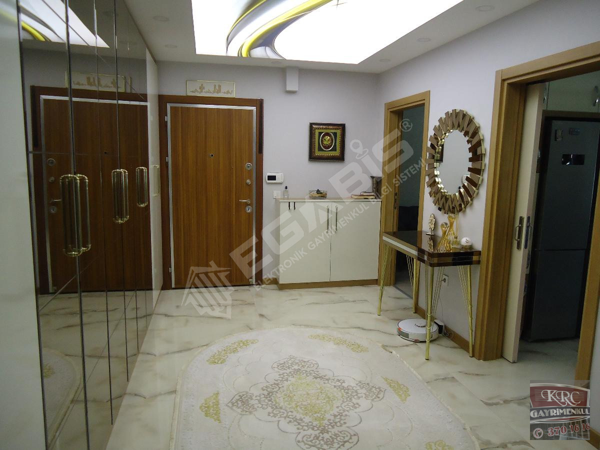 KRC'DEN MANZARALI FULL +FULL YAPILI 4+1 SATILIK DAİRE - 9