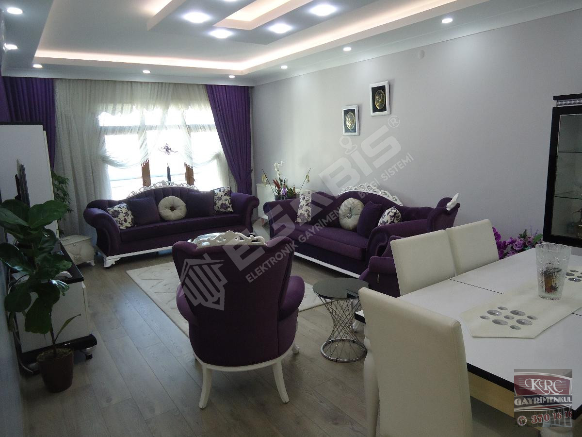 KRC'DEN MANZARALI FULL +FULL YAPILI 4+1 SATILIK DAİRE - 11