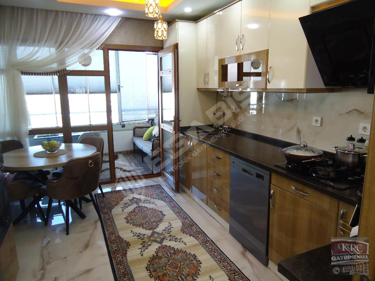 KRC'DEN MANZARALI FULL +FULL YAPILI 4+1 SATILIK DAİRE - 26