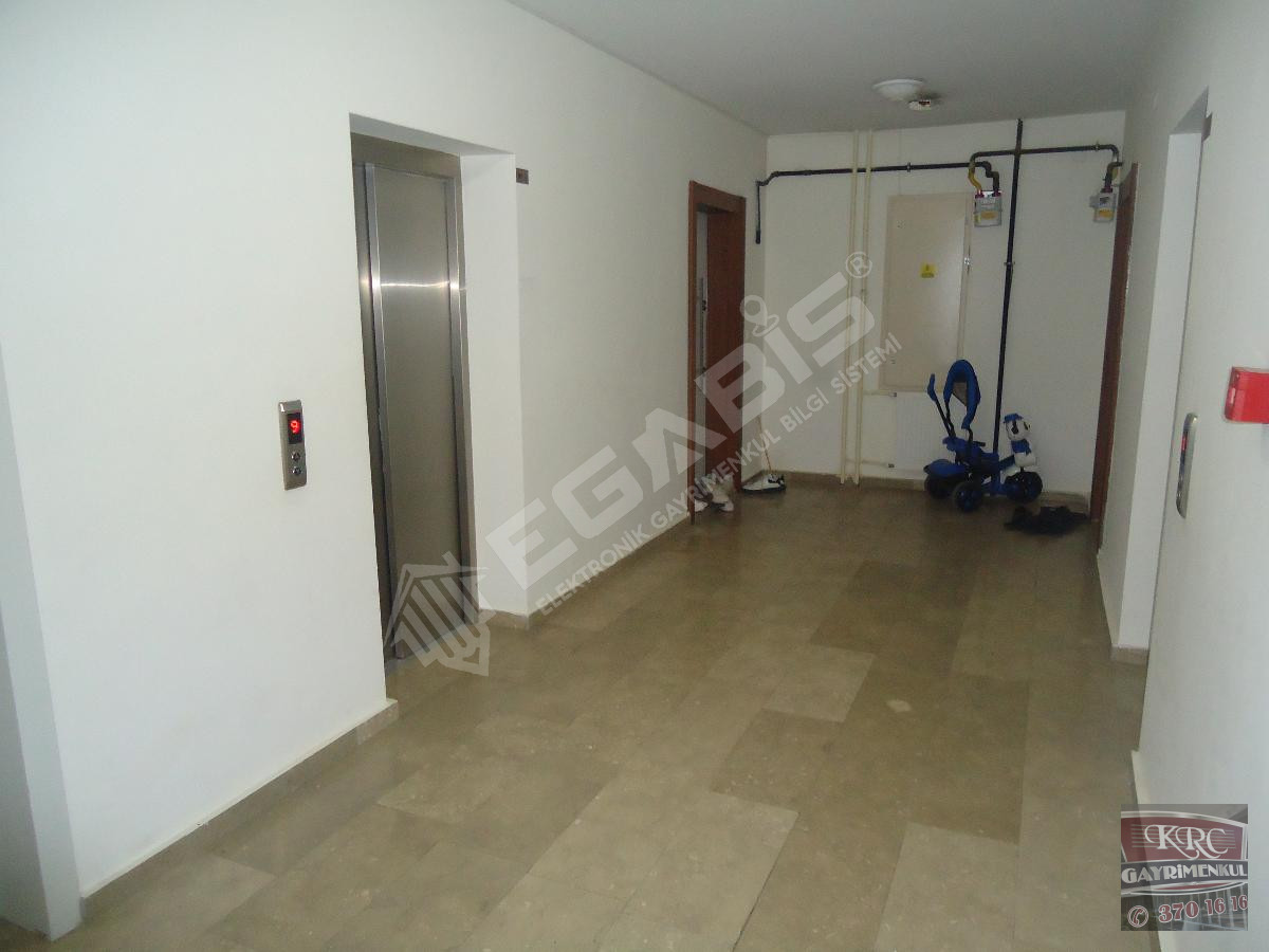 KRC'DEN MANZARALI YAPILI 4+1 SATILIK DAİRE - 2