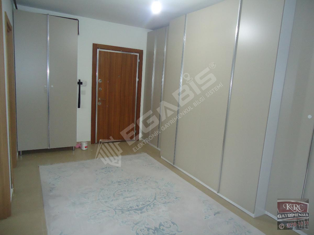 KRC'DEN MANZARALI YAPILI 4+1 SATILIK DAİRE - 4