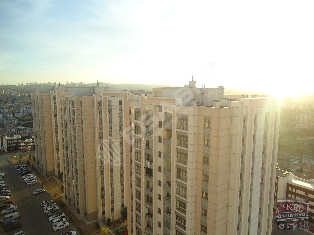 KRC'DEN MERKEZİ KONUMDA KATTA SATILIK 3+1 DAİRE - 14