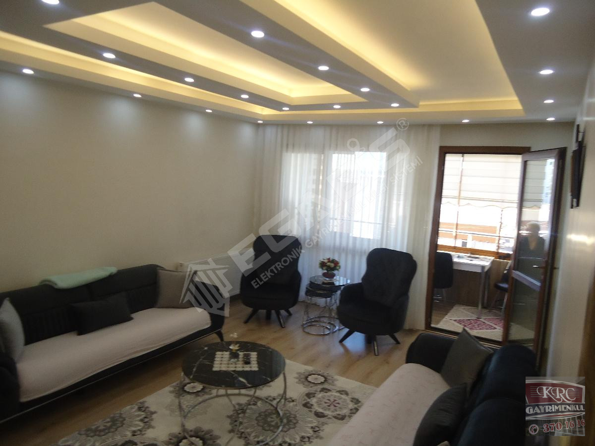 KRC'DEN MERKEZİ KONUMDA FULL YAPILI KATTA SATILIK 3+1 DAİRE - 10