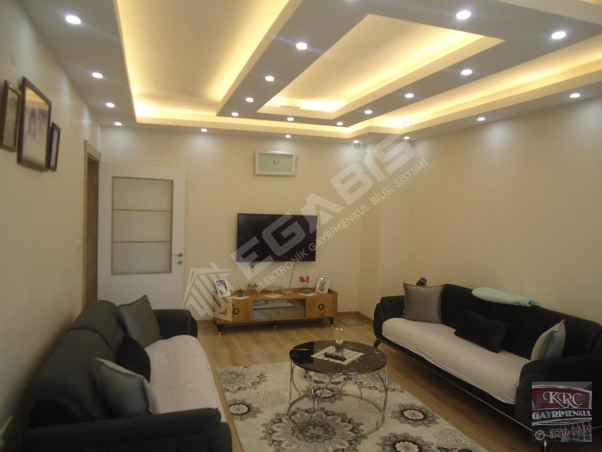 KRC'DEN MERKEZİ KONUMDA FULL YAPILI KATTA SATILIK 3+1 DAİRE - 21