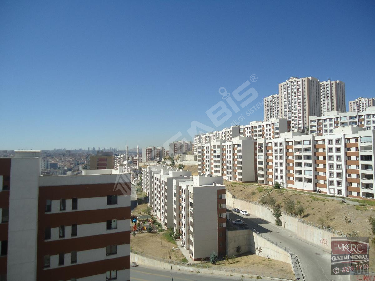 KRC'DEN MERKEZİ KONUMDA FULL YAPILI KATTA SATILIK 3+1 DAİRE - 23