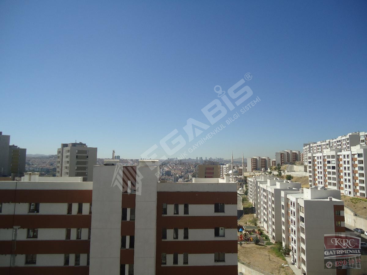 KRC'DEN MERKEZİ KONUMDA FULL YAPILI KATTA SATILIK 3+1 DAİRE - 25