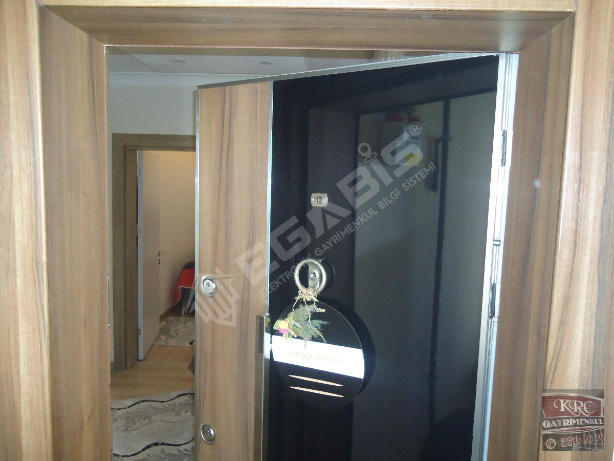 KRC'DEN MERKEZİ KONUMDA FULL YAPILI KATTA SATILIK 3+1 DAİRE - 26