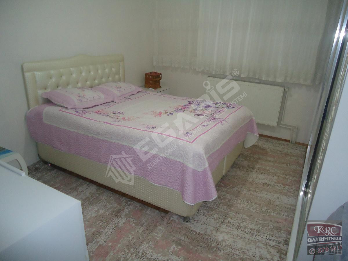 KRC'DEN MERKEZİ KONUMDA SATILIK GİRİŞ 3+1 DAİRE - 10