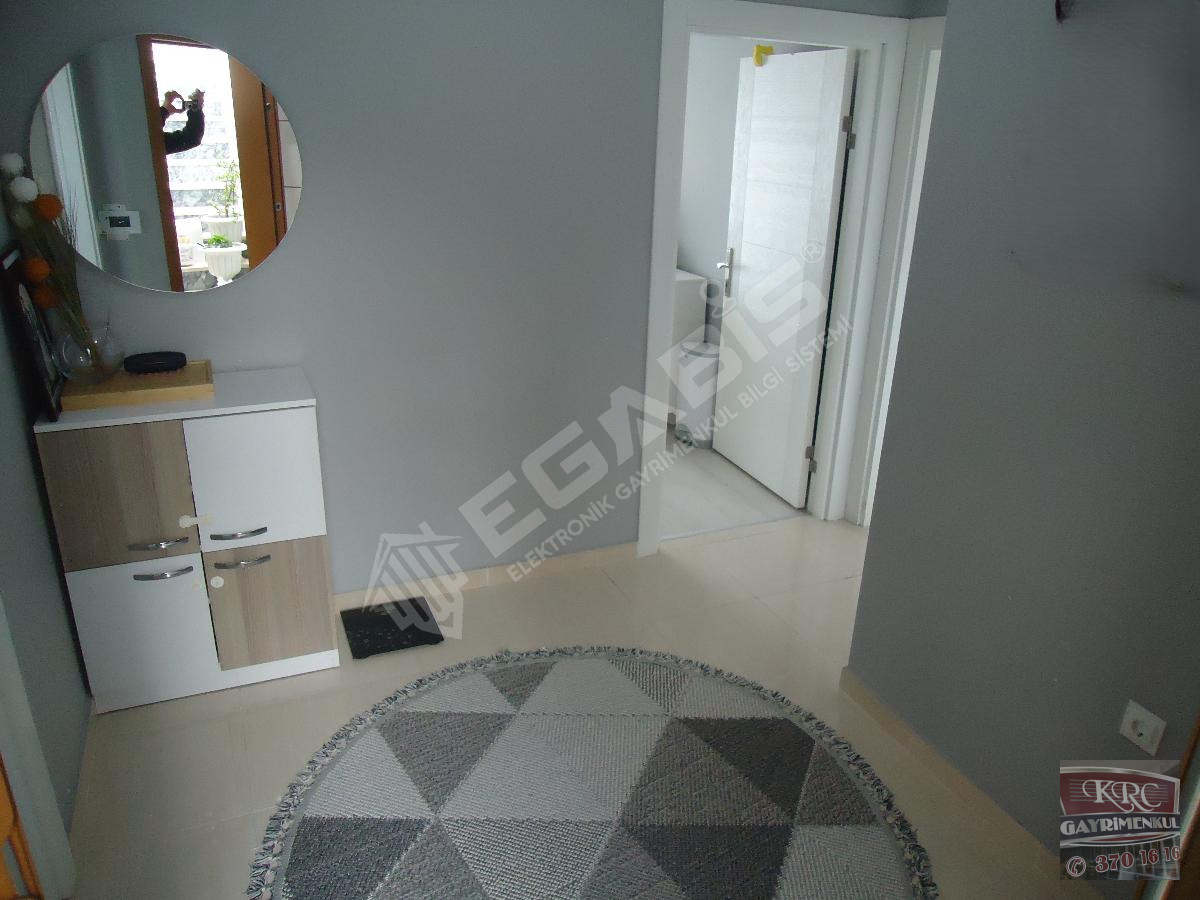 KRC'DEN MERKEZİ KONUMDA ASANSÖRLÜ SATILIK 3+1 DAİRE - 2