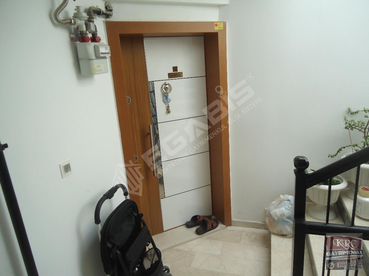 KRC'DEN MERKEZİ KONUMDA ASANSÖRLÜ SATILIK 3+1 DAİRE - 6