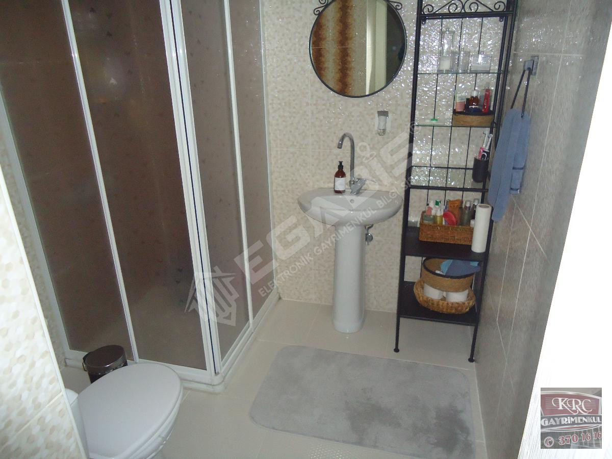 KRC'DEN MERKEZİ KONUMDA ASANSÖRLÜ SATILIK 3+1 DAİRE - 14