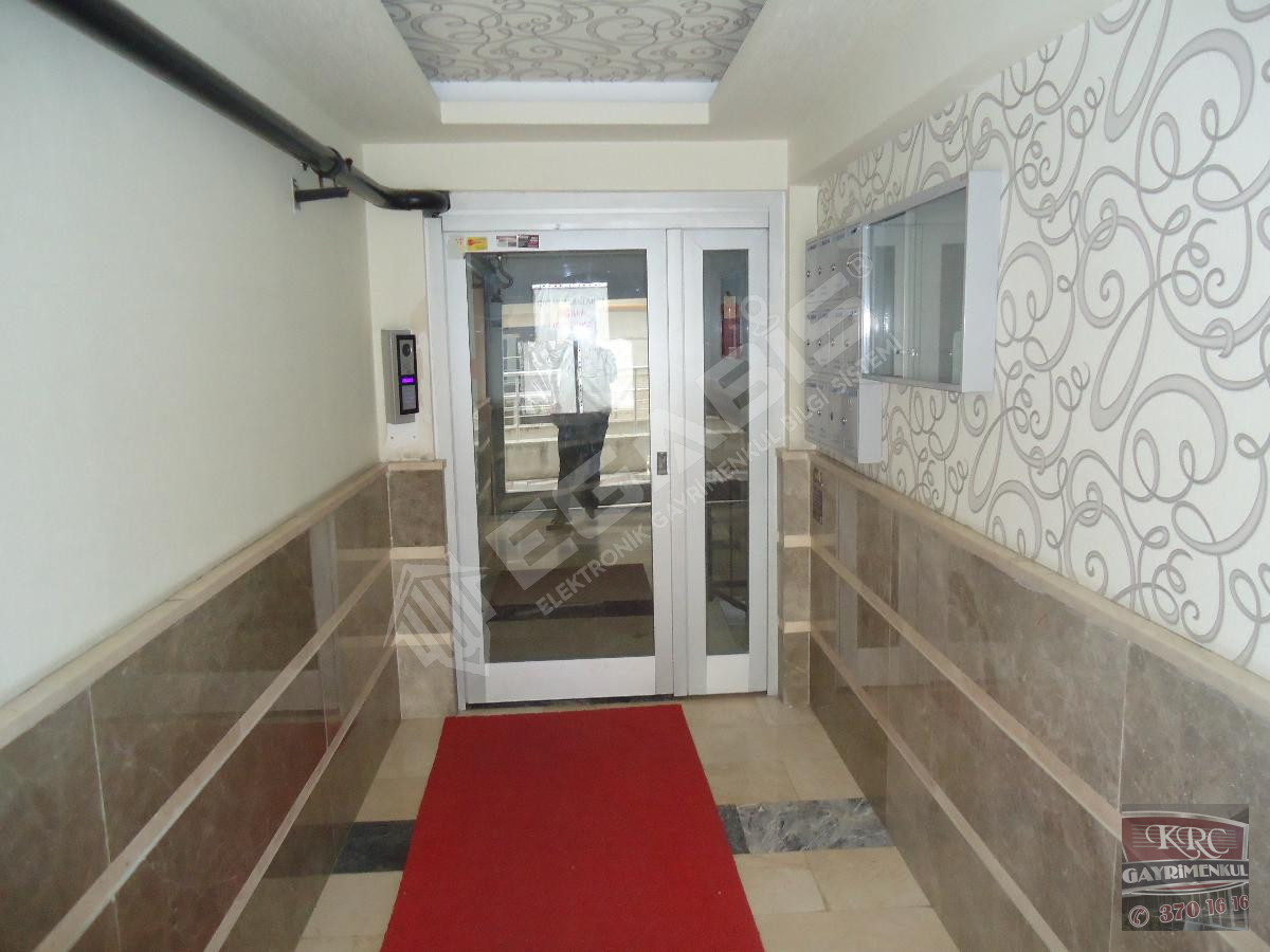 KRC'DEN MERKEZİ KONUMDA ASANSÖRLÜ SATILIK 3+1 DAİRE - 17