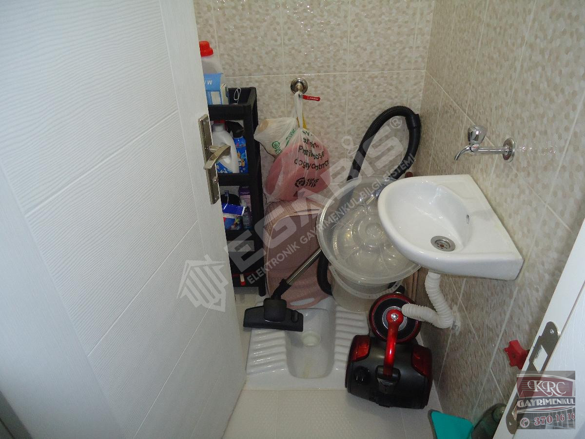 KRC'DEN MERKEZİ KONUMDA ASANSÖRLÜ SATILIK 3+1 DAİRE - 19