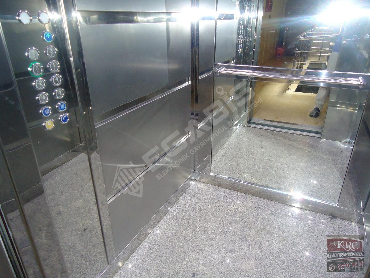 KRC'DEN MİSKET MAHALLESİNDE YAPILI KATTA SATILIK 3+1 DAİRE - 24