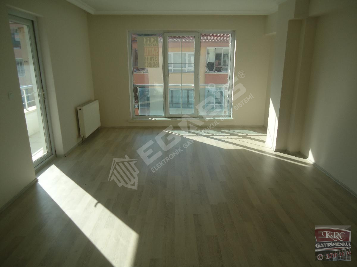 KRC DEN ÇİFT GİRİŞLİ GENİŞ MERKEZDE 5+1 DUBLEX DAİRE - 9