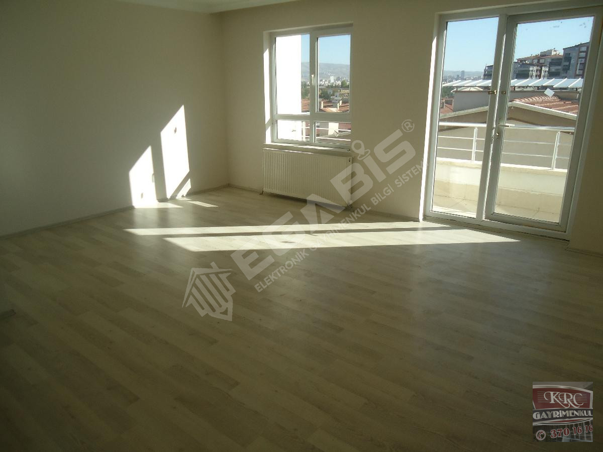 KRC DEN ÇİFT GİRİŞLİ GENİŞ MERKEZDE 5+1 DUBLEX DAİRE - 20