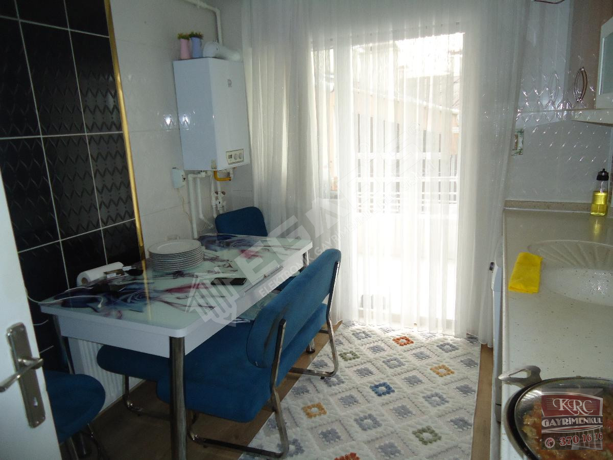 KRC'DEN BOĞAZİÇİ MAHALLESİNDE SATILIK KATTA 3+1 DAİRE - 11