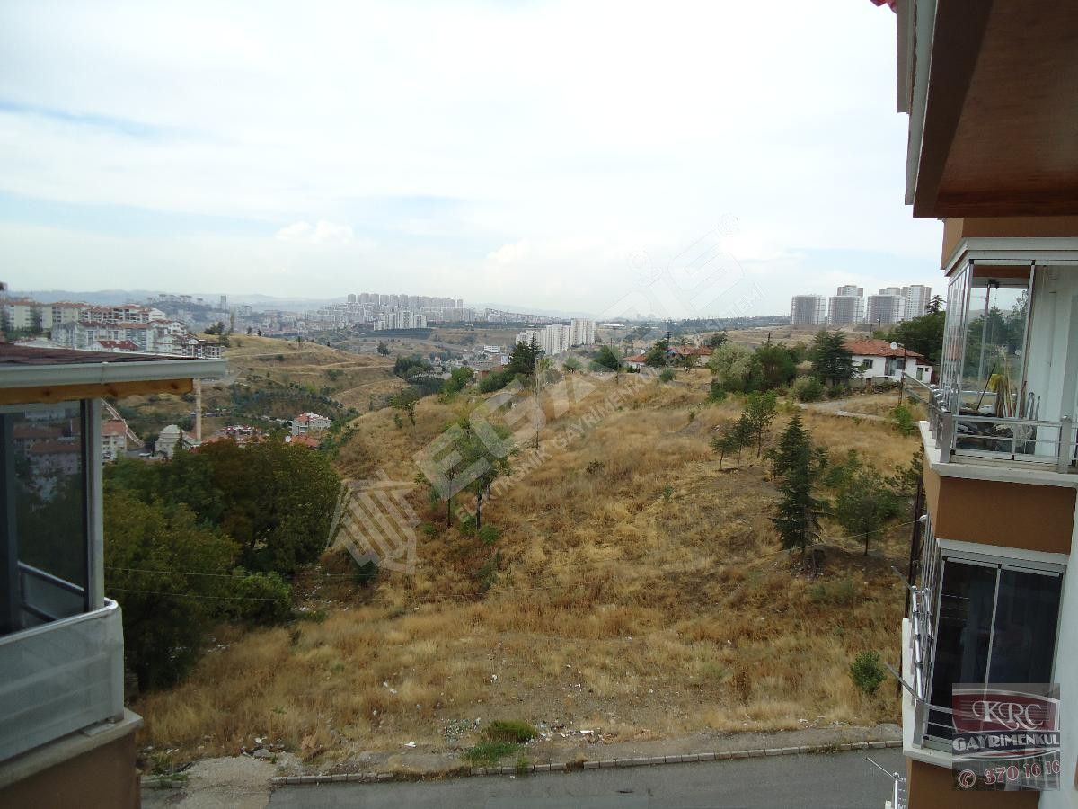 KRC'DEN BOĞAZİÇİ MAHALLESİNDE SATILIK KATTA 3+1 DAİRE - 18