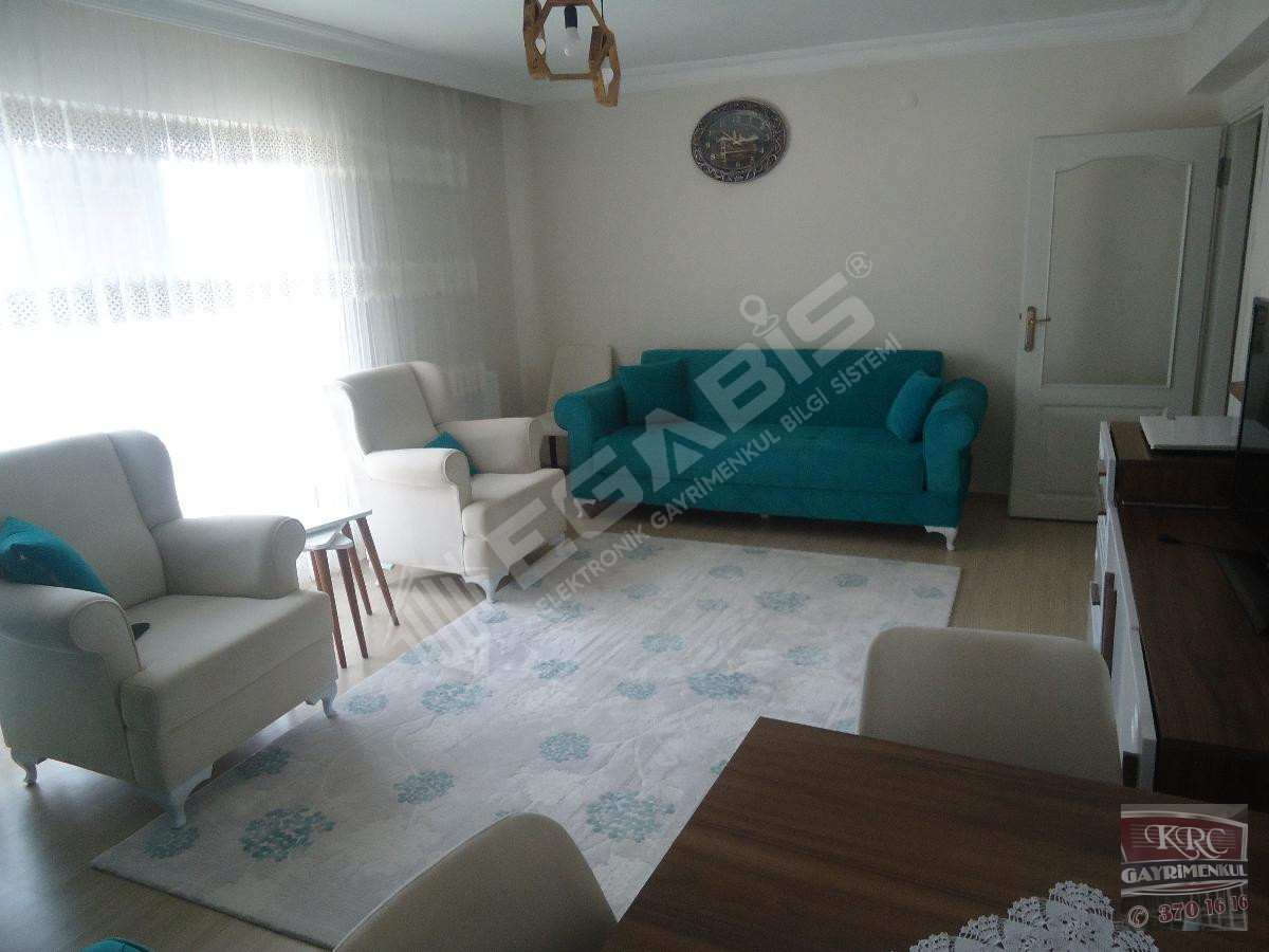 KRC'DEN MERKEZİ KONUMDA ASANSÖRLÜ KATTA SATILIK 3+1 DAİRE - 8