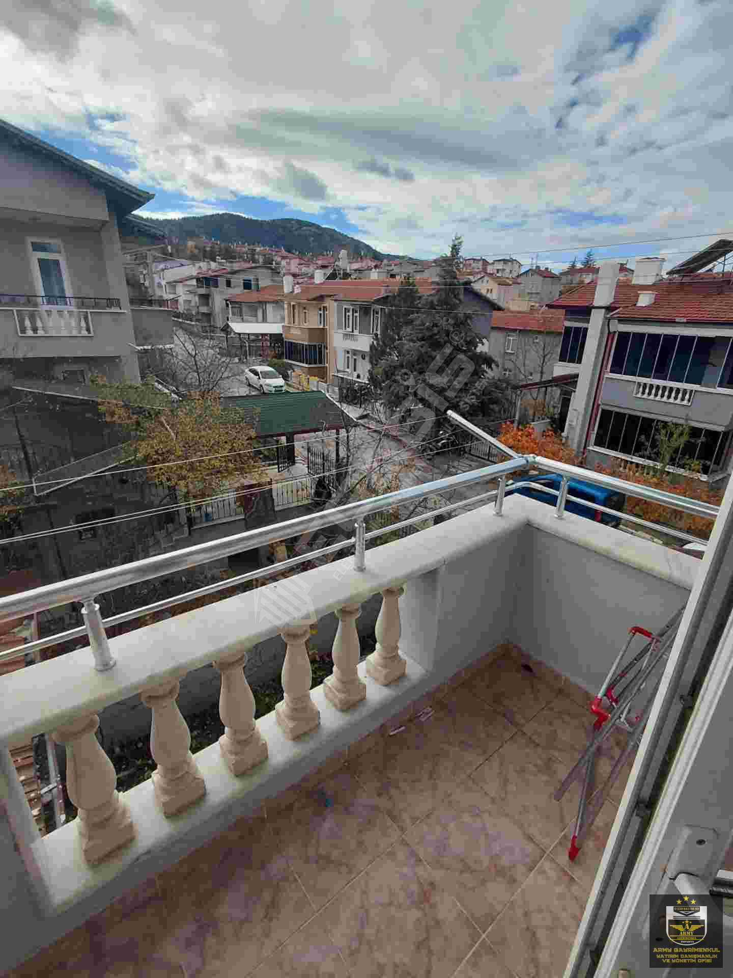 ISPARTA MERKEZ BATIKENT MAHALLESNDE SATILIK BAKMLI MÜSTAKL VİLLA - 27