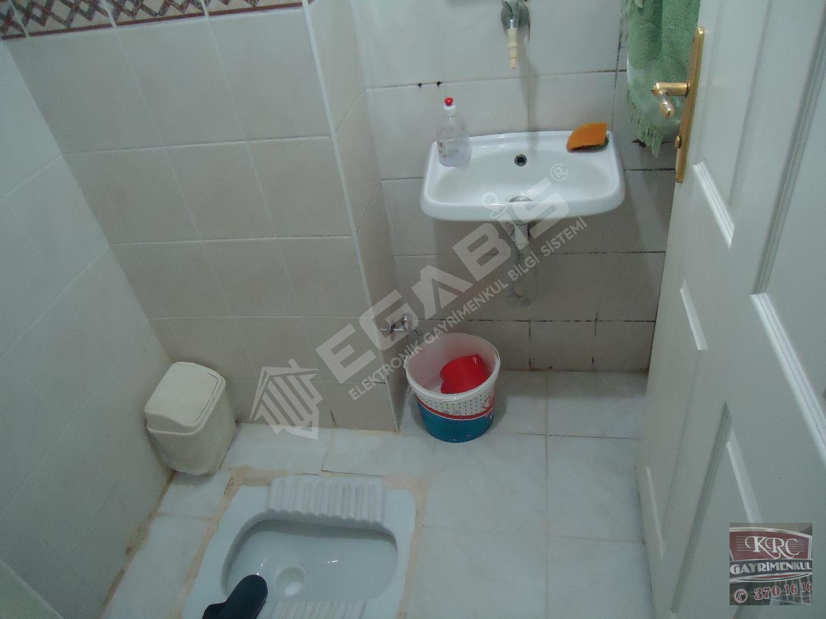 KRC'DEN MERKEZİ KONUMDA SATILIK 3+1 DAİRE - 11