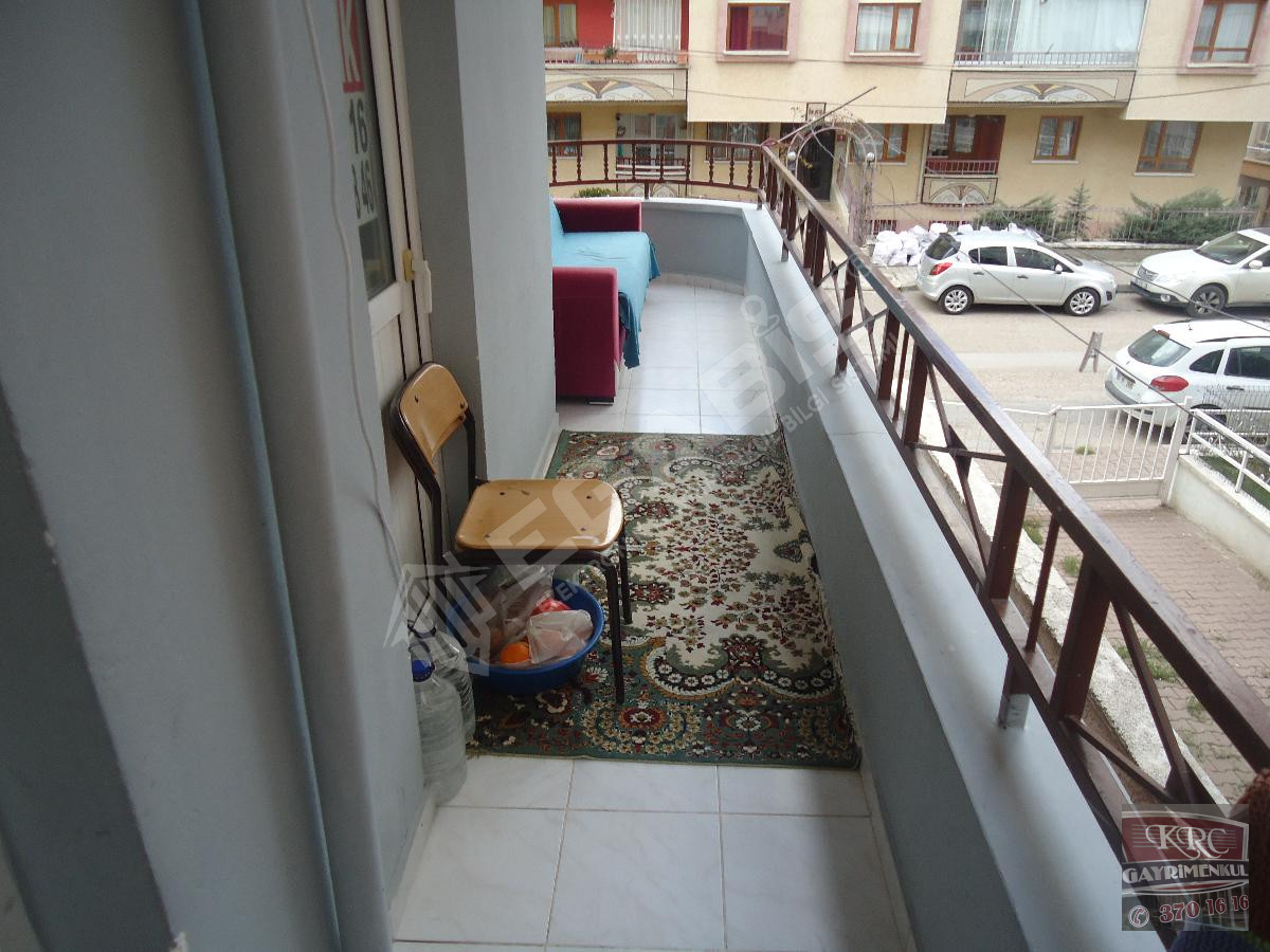 KRC'DEN MERKEZİ KONUMDA SATILIK 3+1 DAİRE - 15