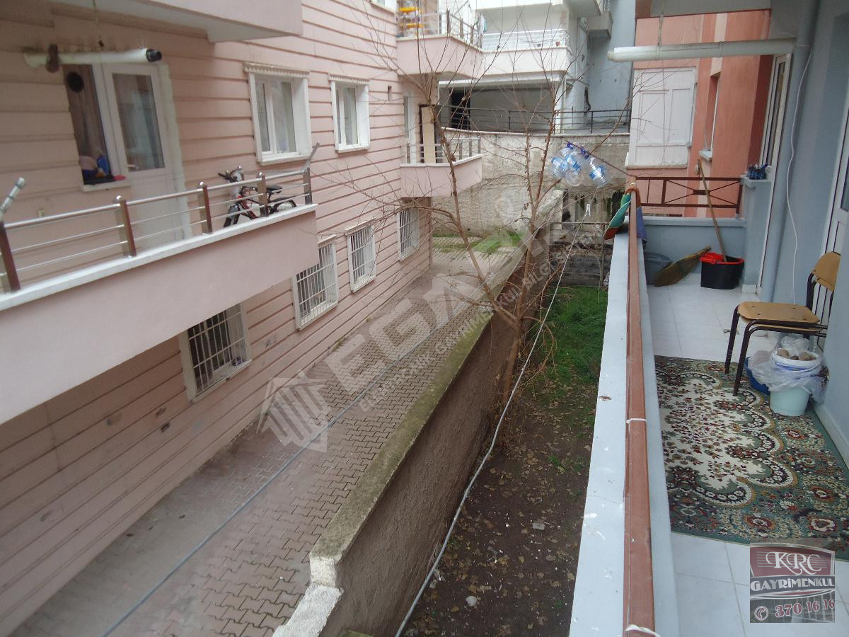 KRC'DEN MERKEZİ KONUMDA SATILIK 3+1 DAİRE - 17